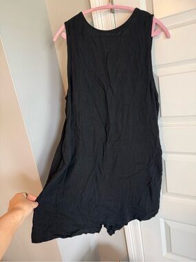 Petal & Pup Black Sleeveless Romper